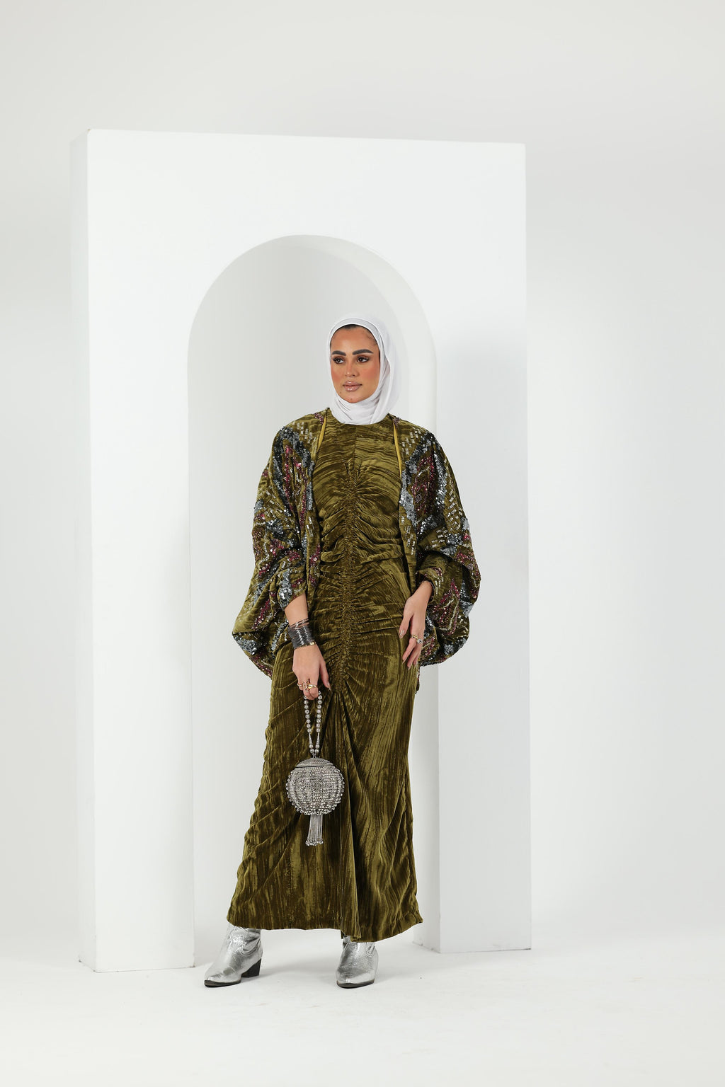 Thuraya Kaftan – Olive Green